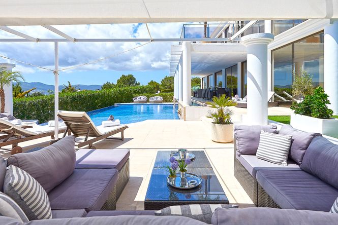 Cap Martinet Luxury Villa