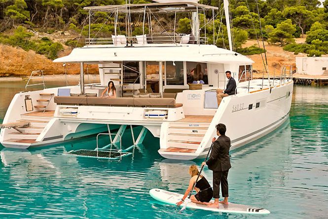 Catamaran Greece Lagoon