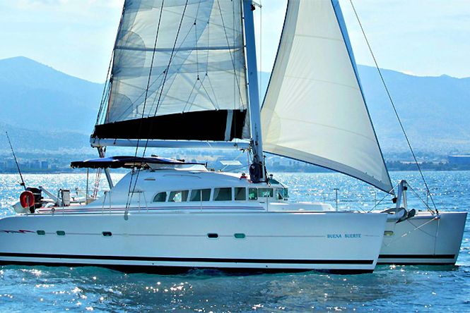 Catamaran Deluxe Greece