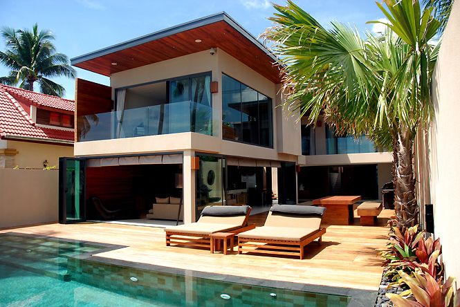 Luxury Beachfront Villa