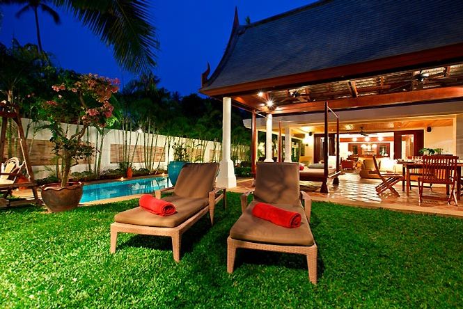 Beachfront Thai Art Villa