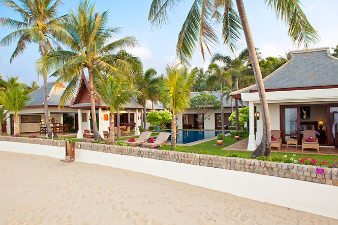 Beachfront Thai Spacious Villa