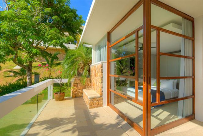 Luxury Design Turquoise Villa