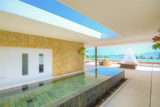 Luxury Design Golden Villa