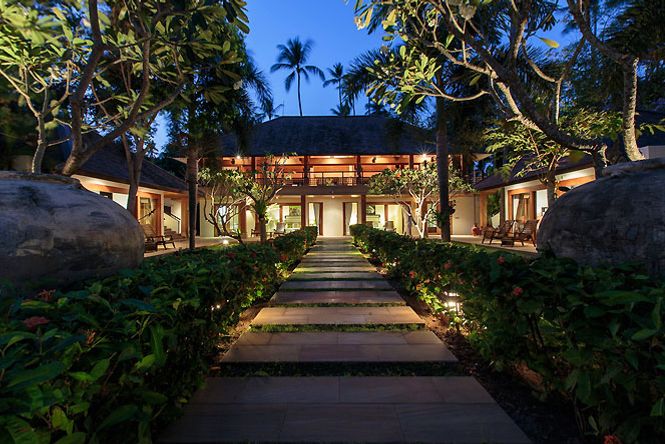 Luxury Tropical Asian Villa