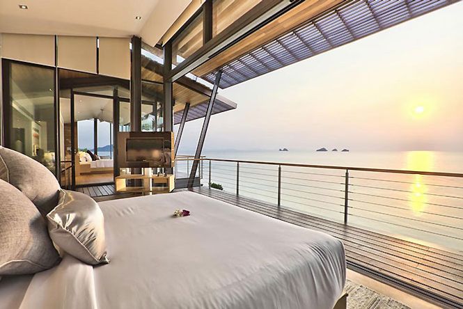 Luxury Hillside Asian Villa