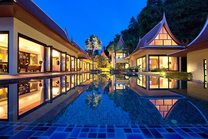 Design Seafront Asian Villa
