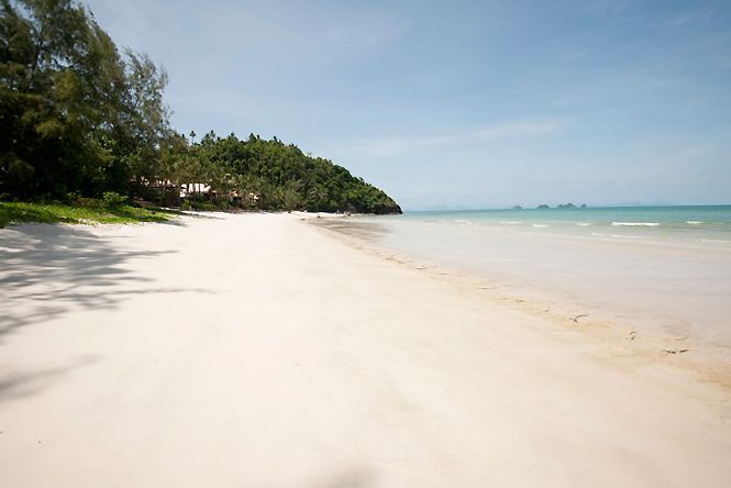 Private Beach Asian Villa