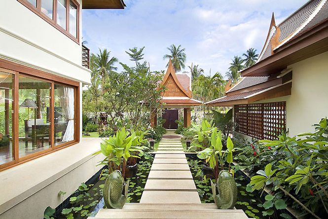 Traditional Seaside Asian Villa