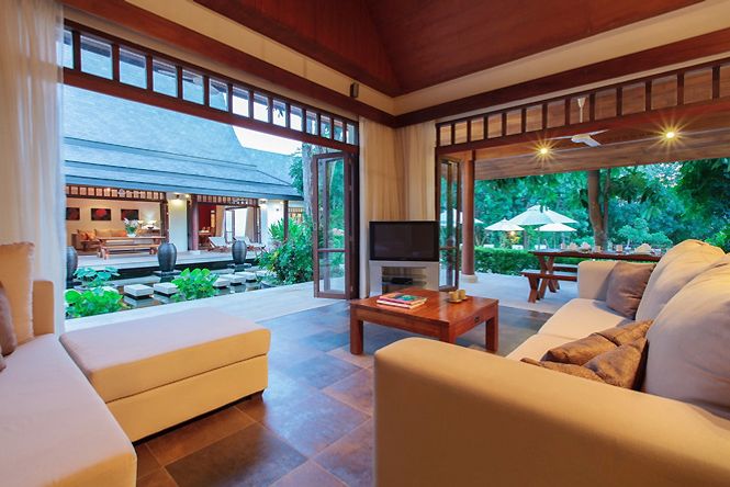 Cozy Asian Villa