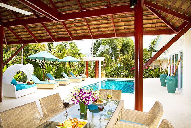 Exclusive Beach Resort Villa