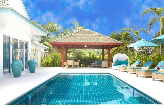 Exclusive Beach Resort Villa