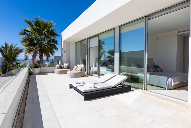Modern Pool House Marbella