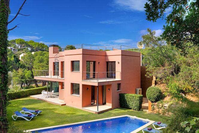 Costa Brava Modern Villa