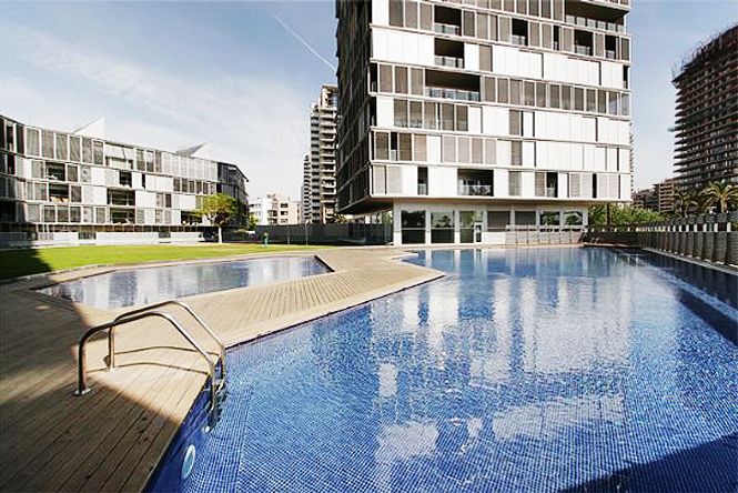 Luxury Diagonal Mar Apartment