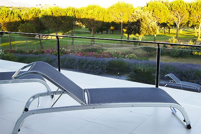 Modern Luxury Villa Golf