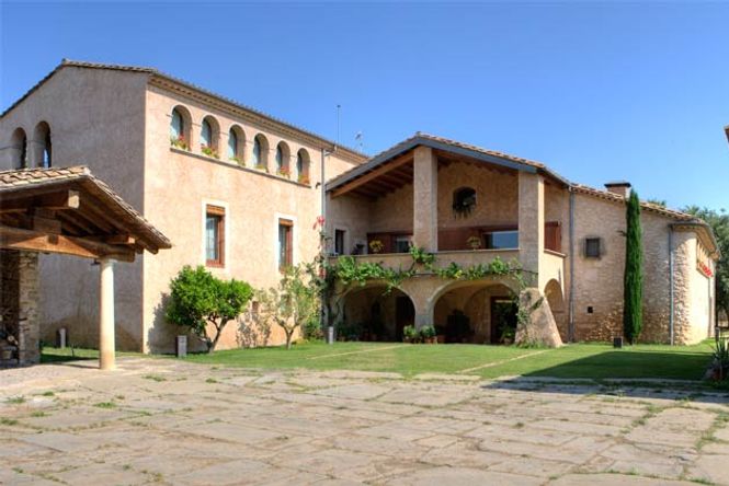 Girona Luxury Golden Mansion