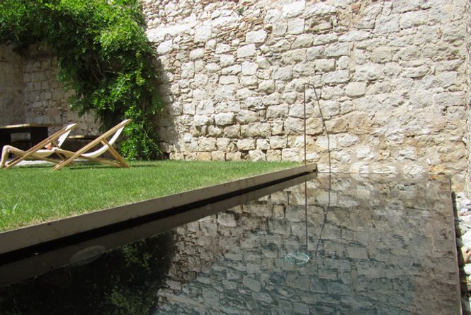 Girona Luxury Pool Apartment