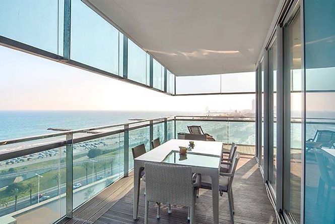 Sea Design Luxury Apartment