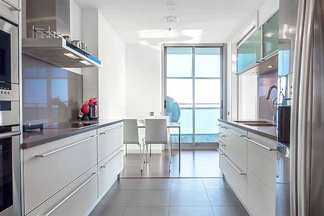 Sea Design Luxury Apartment
