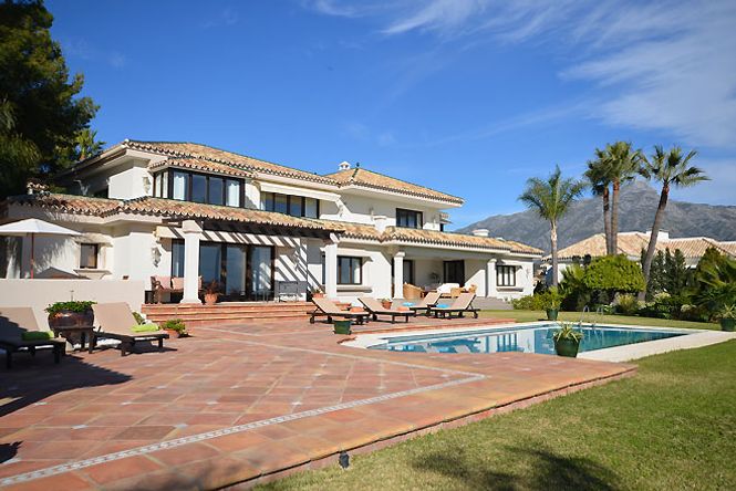 Marbella Golf Mansion
