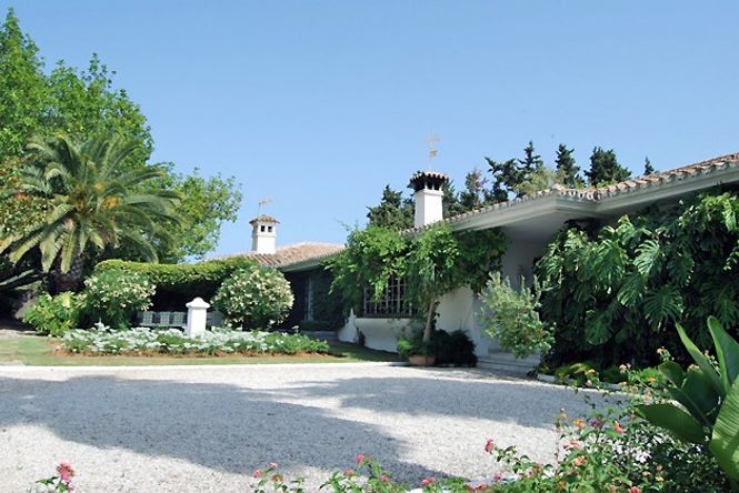 Luxury Garden Marbella Villa