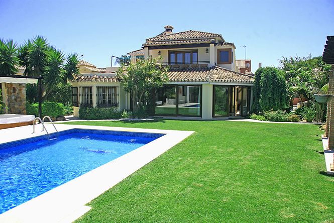 Deluxe Pool House Marbella