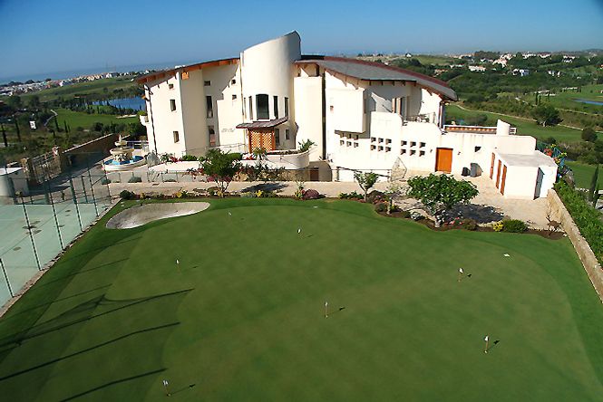 Flamingos Golf Design Villa