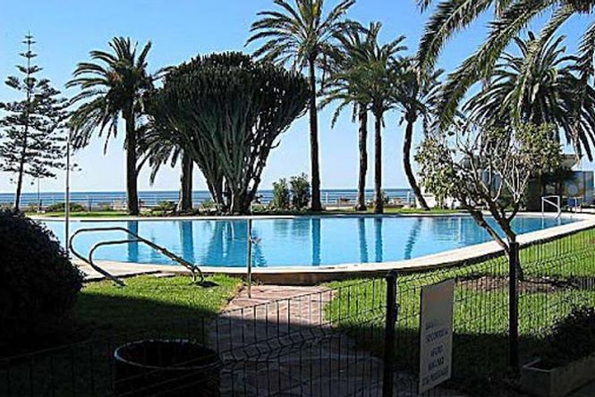 Waterfront Apartment Andalusia