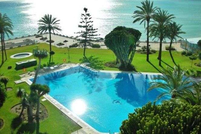 Waterfront Apartment Andalusia