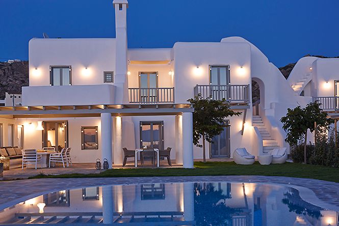 Naxos Luxury Villa