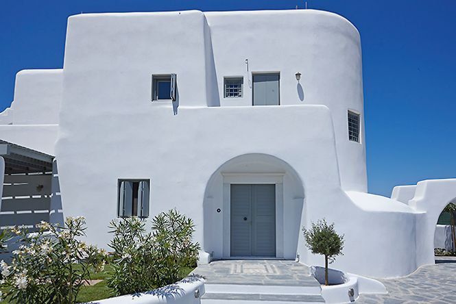 Naxos Luxury Estate