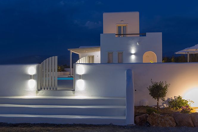 Naxos Pool Estate